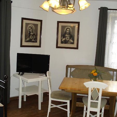 Appartement 25 Qm Mit Bad An Der Mosel - Naehe Koblenz Диблих Экстерьер фото