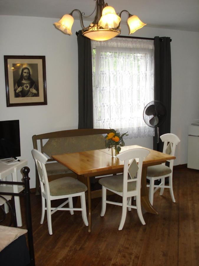 Appartement 25 Qm Mit Bad An Der Mosel - Naehe Koblenz Диблих Экстерьер фото